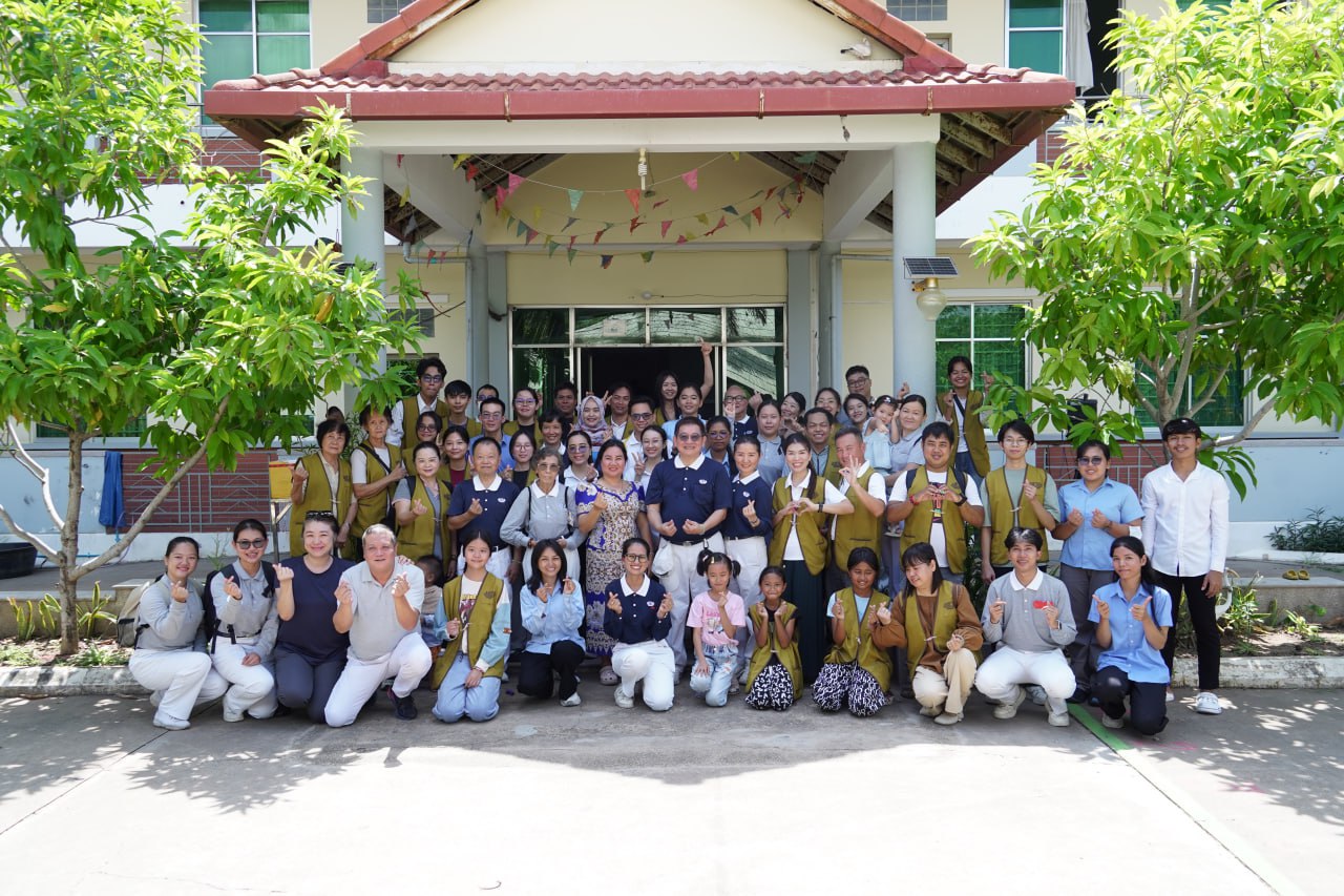 Community Service Volunteer